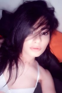 Donna escort - Dior English escorts