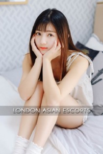 Fuko escort - 34B bust, brown hair, black eyes