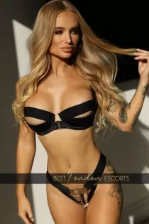 Compare to Arabella escort