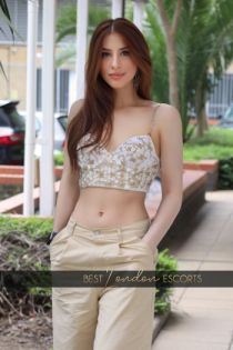 Compare to Mallory escort