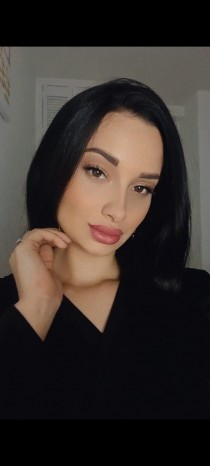 Evelina escort - Royal Escorts 