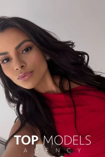 brunette escort Isabel