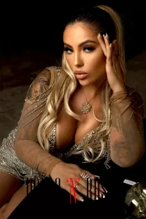 Beaumont escort - 36D bust, Blonde hair, Blue eyes