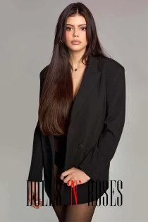 brunette escort Bonita