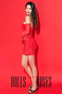 brunette escort Marcella