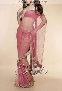 Amira escort - Rich People Escorts