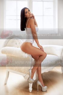 caucasian escort Rebeka