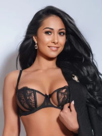 elite London escort Stefy