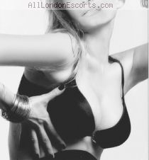 elite London escort Taya