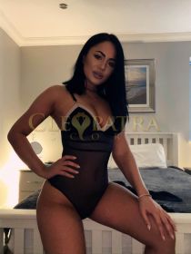 Chanel escort - Cleopatra Escorts