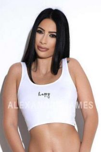 Alisha escort - 34D bust, Black hair, Brown eyes