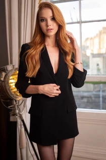 readhead escort Dionce