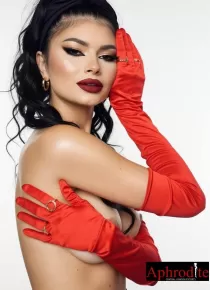 Compare to Melissa escort